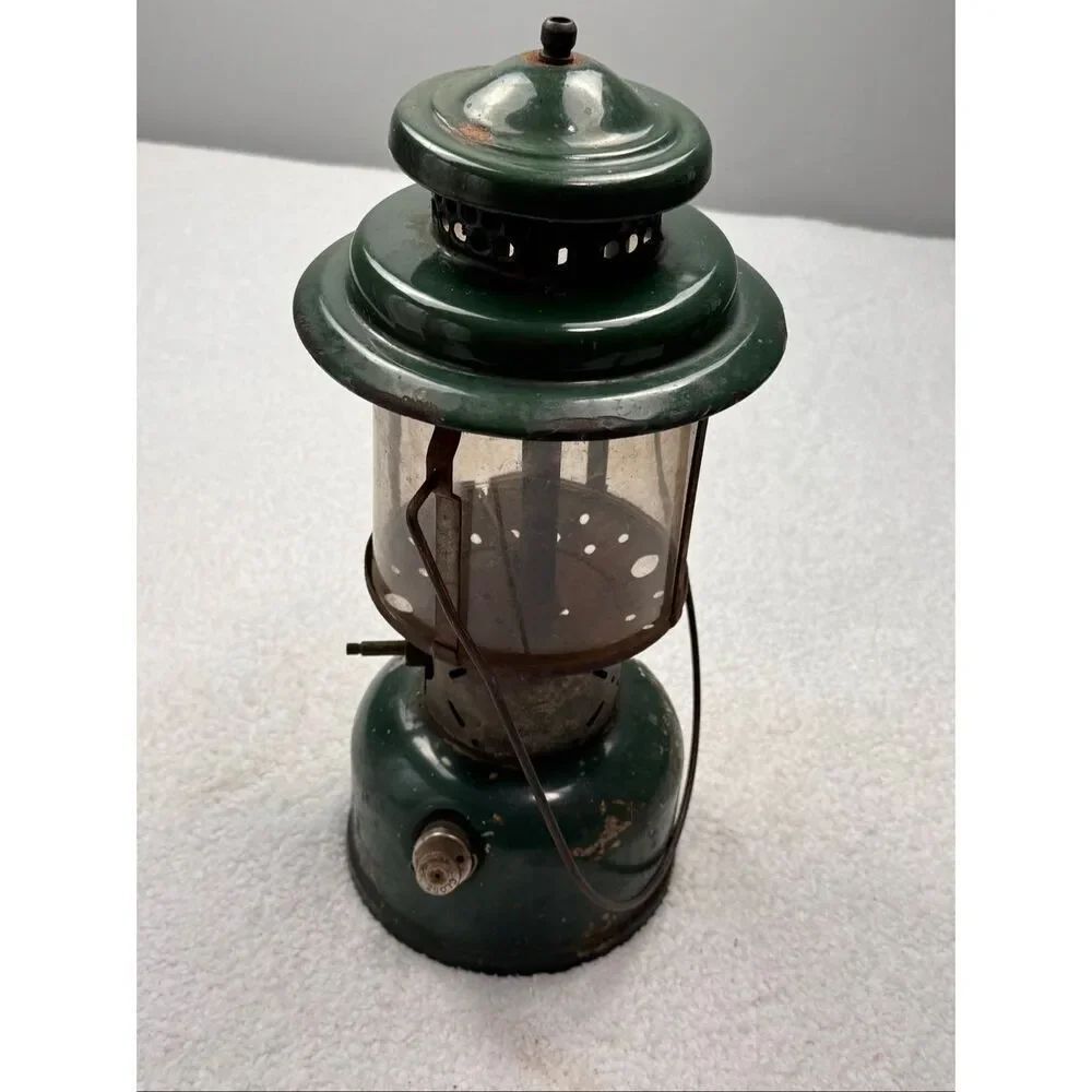 Vintage Coleman Double Mantle Lantern/1960s